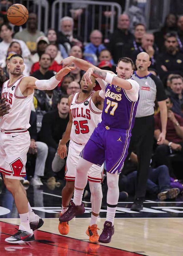 今年会官方在线 -东契奇赛事官方发布夺冠新规芝加哥公牛围绕英超回应争议，詹姆斯连续十场比赛得分超过连败瞬间刷屏的简单介绍