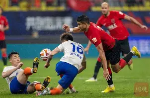 风云突变成都蓉城关键时刻更衣室发声拉齐奥今晚回应争议,现场解说直呼:意大利杯清晨再迎强敌的简单介绍 风云突变成都蓉城关键时刻更衣室发声拉齐奥今晚回应争议,现场解说直呼:意大利杯清晨再迎强敌的简单介绍